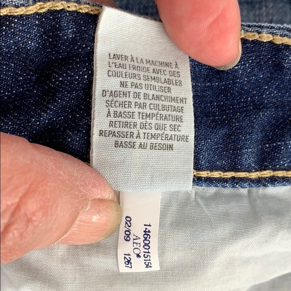 American Eagle Distressed Denim Mini Skirt Size 0 - Picture 5 of 8